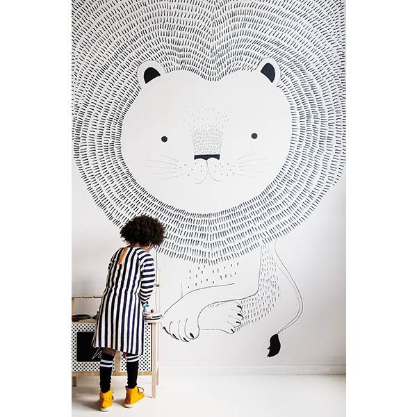 Modernes Wandbild im Kinderzimmer mit Löwen in schwarz und weiß von Heineking24